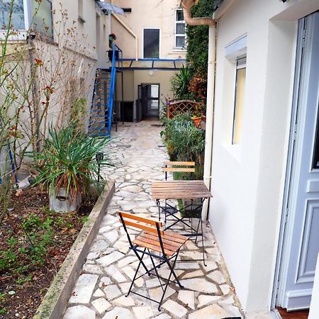Apartmán Eiffel Tour Cosy Terracota Paříž Exteriér fotografie